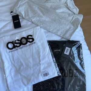 3 brand new men’s Large long t-shirts. Selling all 3 for $30